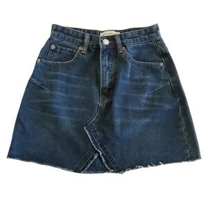Astonishing Power Mini Skirt Women's Size XS Raw Hem Blue Denim Belt Loops Blue